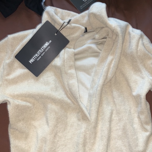 BRAND NEW TOWELLING DETAIL JUMPSUIT ‼️‼️ - Picture 6 of 10